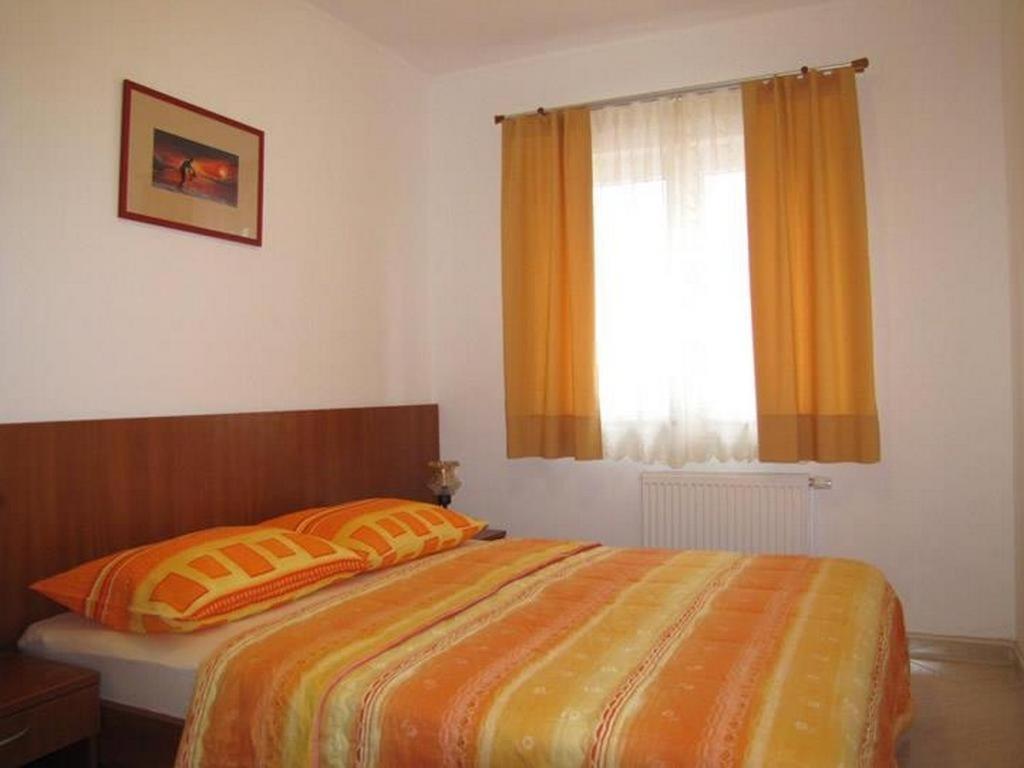 Family Friendly Apartments With A Swimming Pool Nevidjane, Pasman - 18054 Neviđane Eksteriør billede
