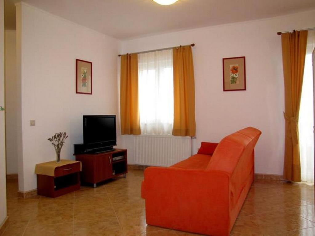 Family Friendly Apartments With A Swimming Pool Nevidjane, Pasman - 18054 Neviđane Eksteriør billede