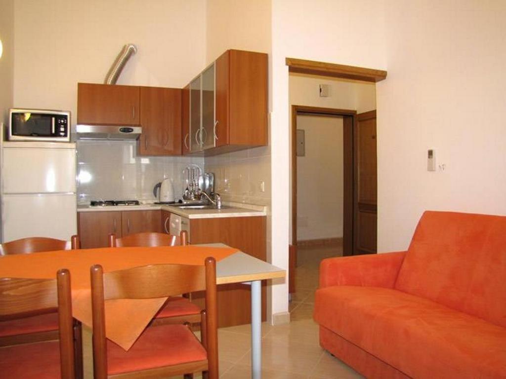 Family Friendly Apartments With A Swimming Pool Nevidjane, Pasman - 18054 Neviđane Eksteriør billede
