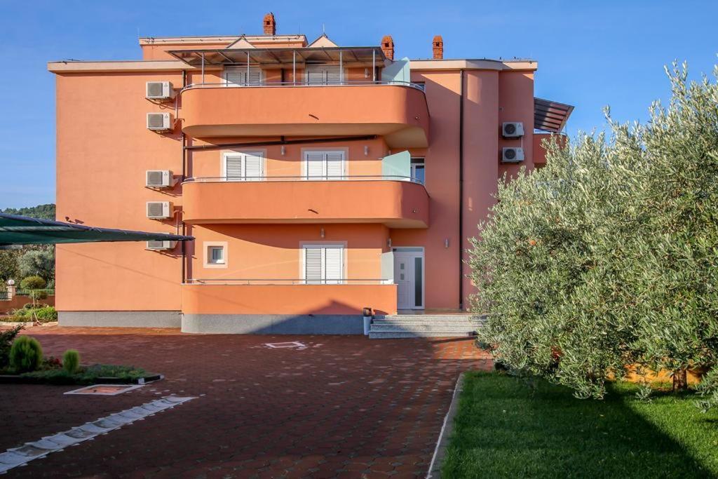Family Friendly Apartments With A Swimming Pool Nevidjane, Pasman - 18054 Neviđane Eksteriør billede